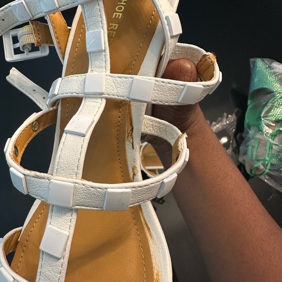 Shoe Republic LA White Heels with Intricate Design - Picture 5 of 5